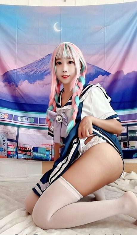 Nek0gigichan ポルノ女優 写真