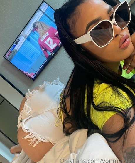 vonmarye0 完璧なスター 画像