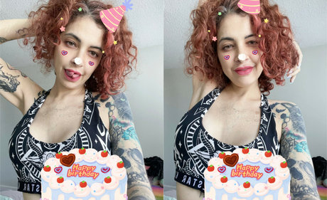 asmrベイビーonlyfans セクシーヌード 画像