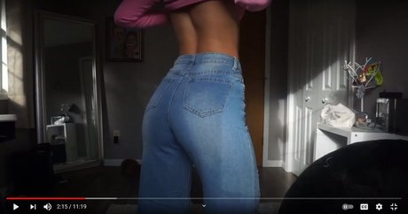 Esther Perepechkin HDモデル アーカイブ