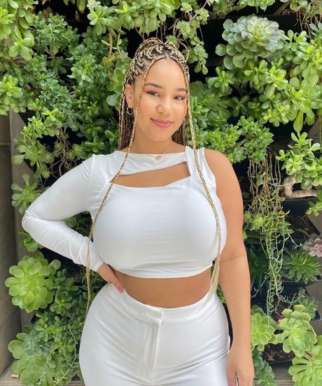 Katelyn Folasade profile image