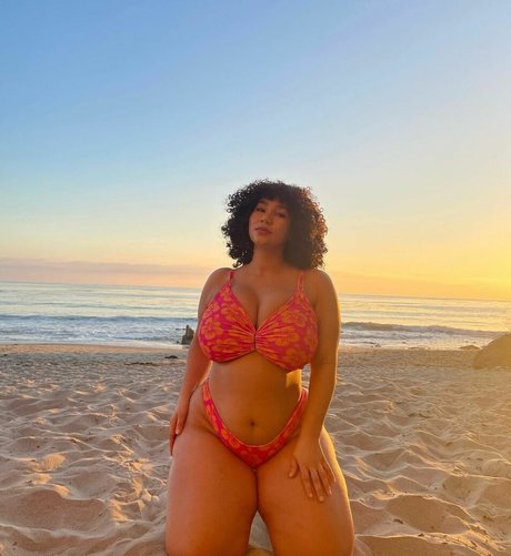 Katelyn Folasade 最高のモデル 画像