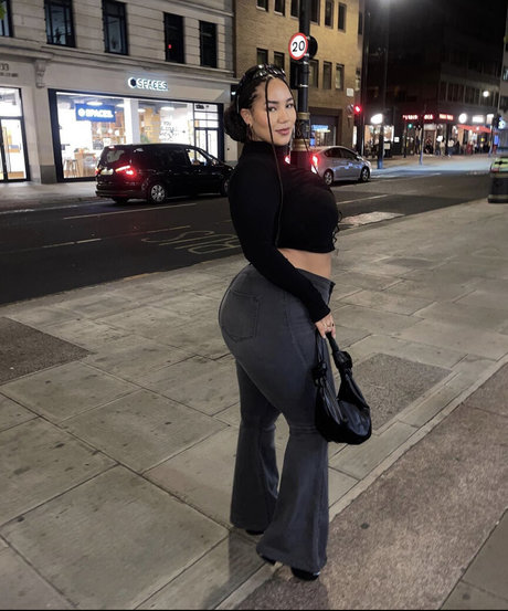 スムーズなOnlyFans ホットセックス 写真