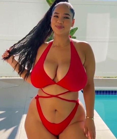 Katelyn Folasade ポルノスター 素敵 写真