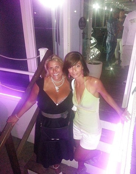 Laura Leonardi ヌード女優 ギャラリー