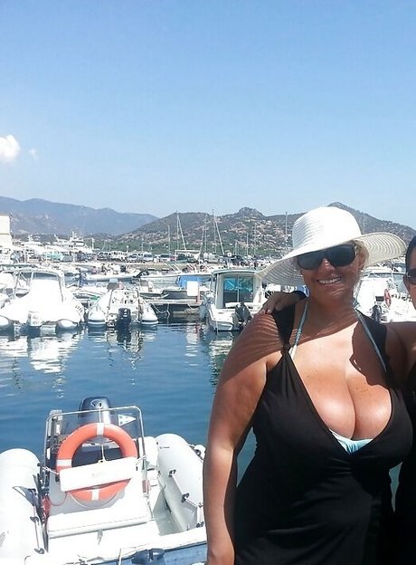 Laura Leonardi 高品質のポルノスター 画像