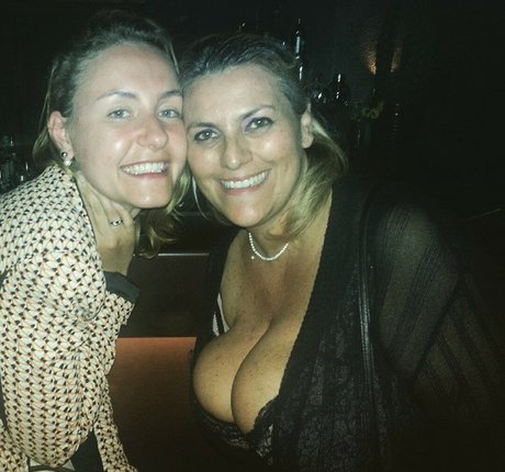 Laura Leonardi 高品質スター アーカイブ