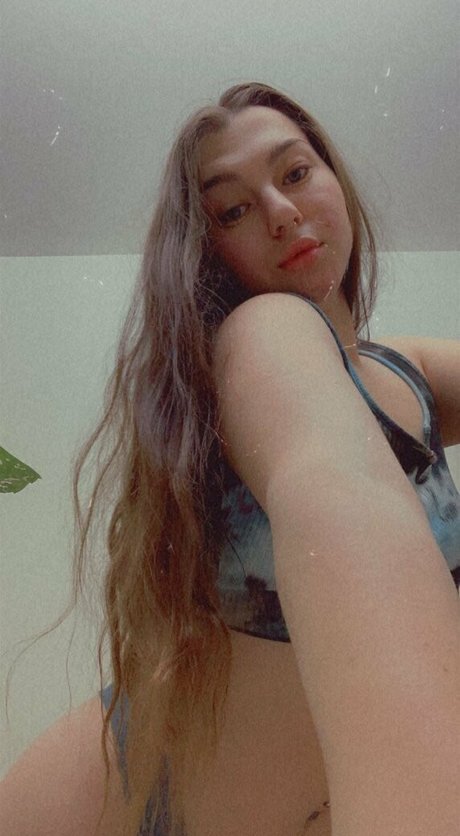 maggierayelle ポルノモデル 画像