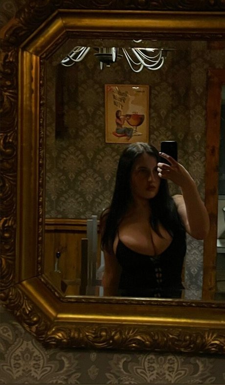 美しいロシアのOnlyFans ホットヌード ギャラリー