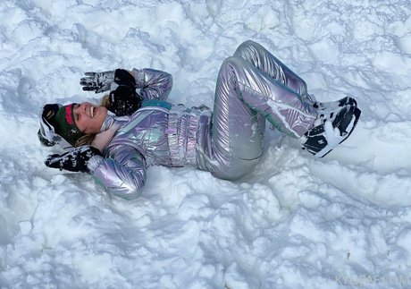 rocketkylie 裸のポルノスター 写真