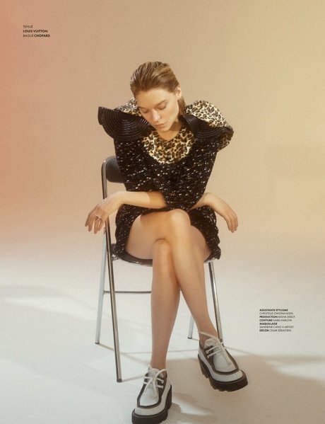 コスプレ フェムボーイ オンリーファンズ アート裸 写真