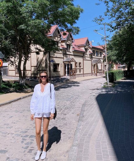 興奮した熟女OnlyFans ホットセックス 画像