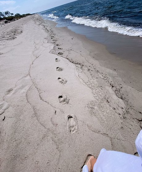 小柄なBBC OnlyFans 可愛い ギャラリー