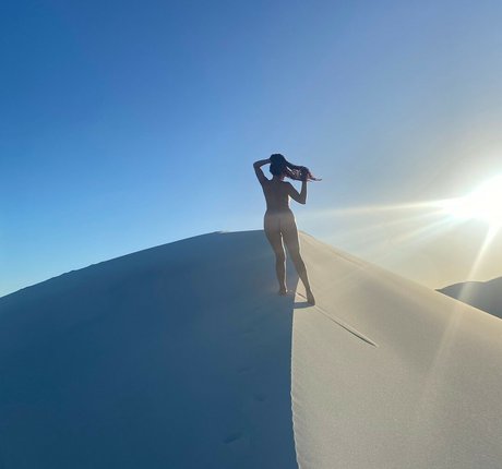 Bella Fiore HDポルノスター 写真