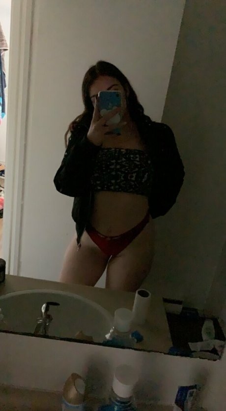 moneybabyvinny ポルノ女優 写真