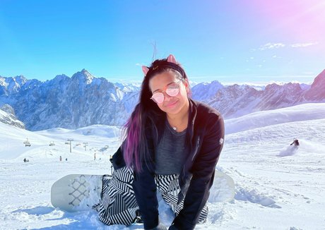 desireedeep アダルトモデル 写真