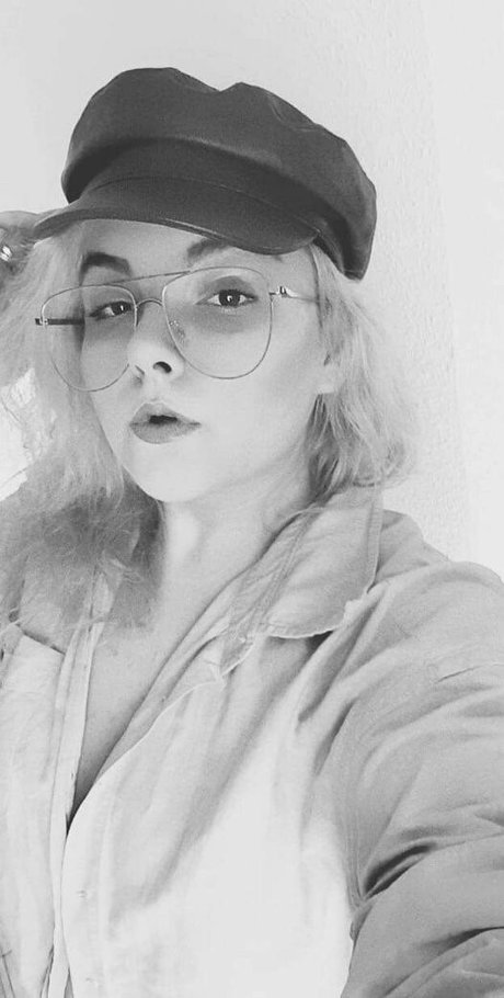 moniiquefox 完璧なモデル 写真