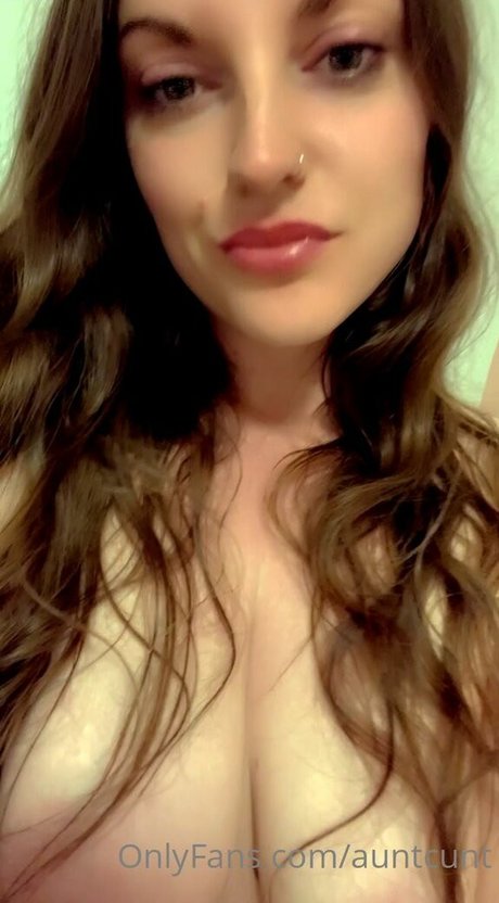 auntcunt アダルト女優 画像