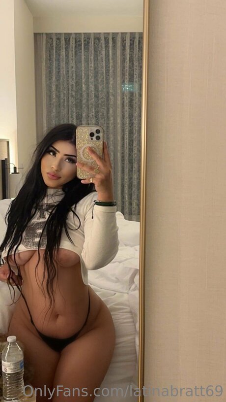 ティーンフィンガリングOnlyFans 裸 ギャラリー