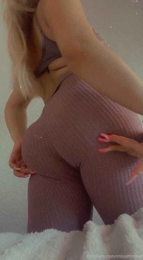 emilyexotics HDモデル 画像