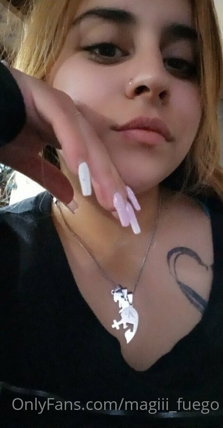 アジアの女の子限定ファン セクシー 写真