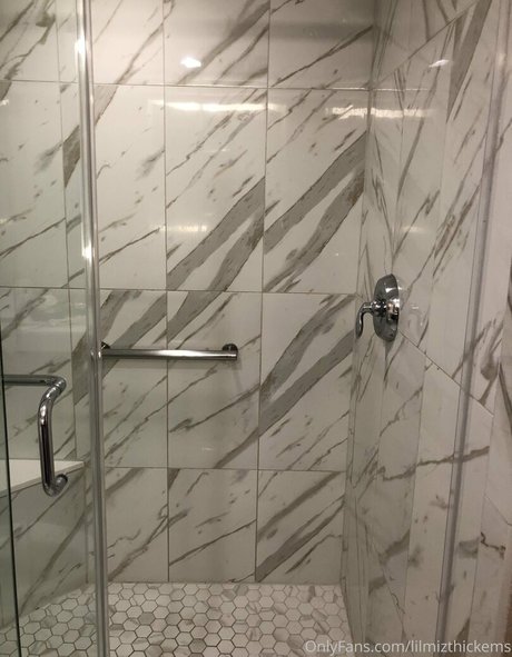 黒のランジェリーOnlyFans アート裸 写真