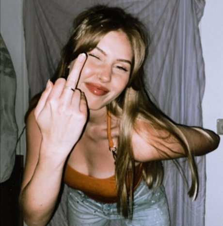 cirizzzle ポルノスター 画像