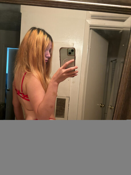 big mama_ アートスター 写真