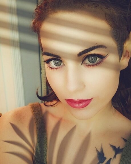 Heidi Jynxx HD女優 画像