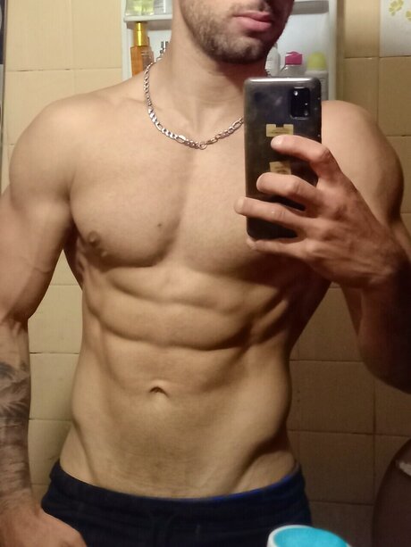 Max Nafa VIP_ ヌードのポルノスター 画像