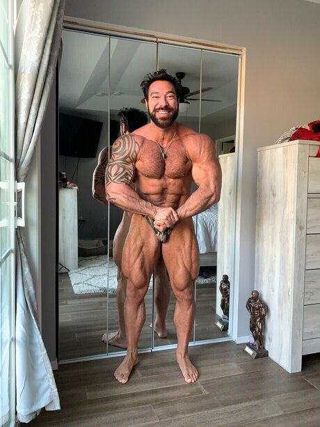 Nicholas Michael HD女優 画像