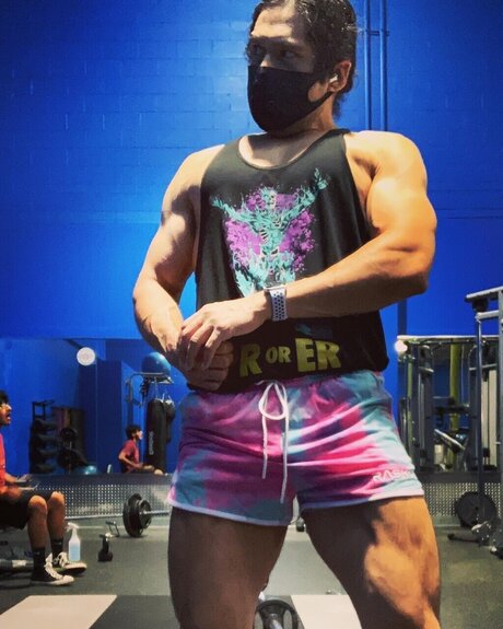 姉妹のOnlyFans 無料 ギャラリー