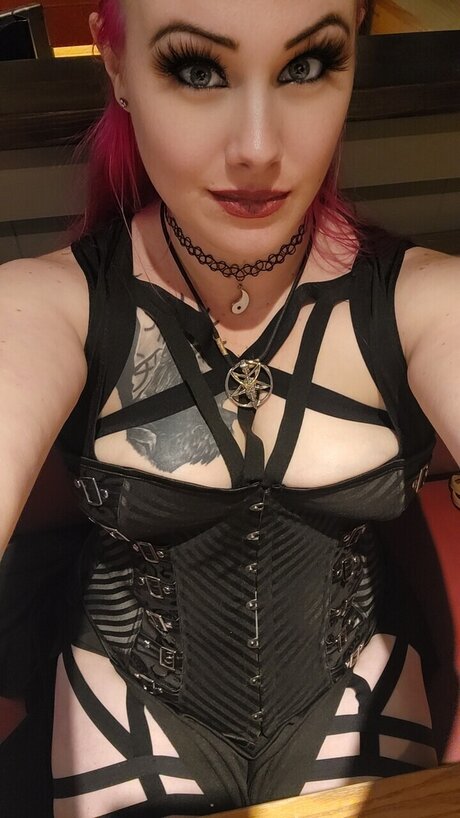 Jasmine Ferguson ポルノスター アート 写真