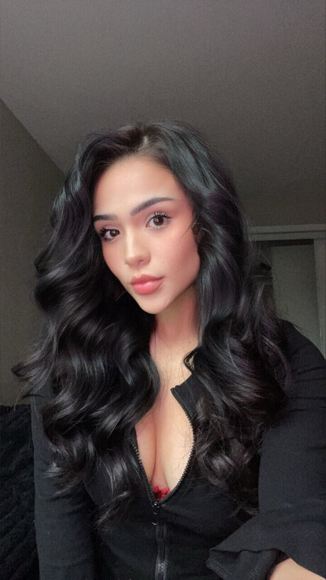 Heavenly Bella_ 美しいモデル 画像