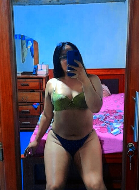 Gordiss 21 ポルノスター ホット 画像