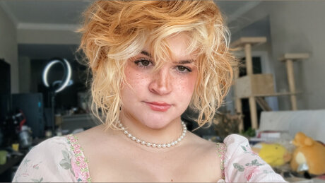 巨乳とお尻のOnlyFans 美しい 画像