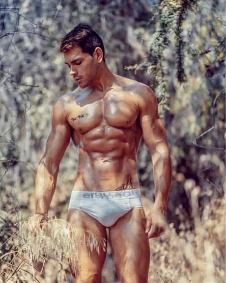 Paulo Casanova ポルノ女優 写真