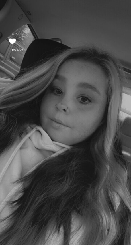 Kimberley_ 可愛いモデル 画像