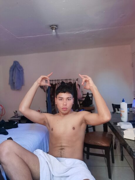 Alexey Ortiz 美しいスター アーカイブ