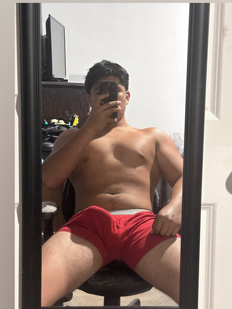 GSM エロティックなスター 画像