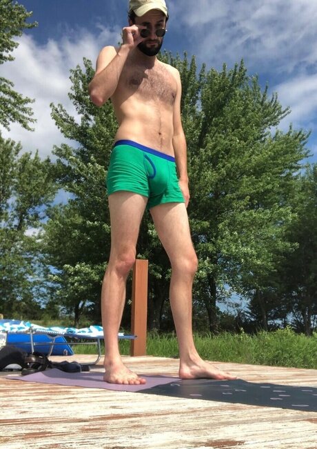 Wily Coyote セクシーなポルノスター 写真