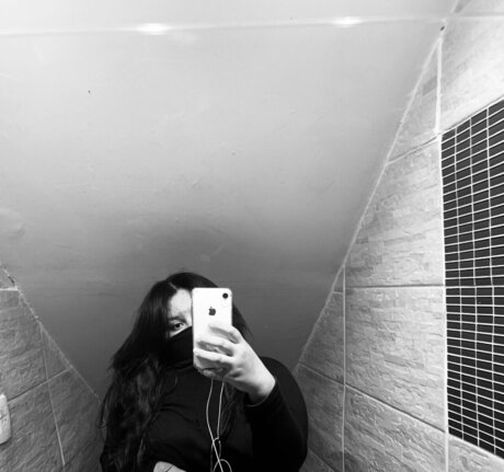 Bebezinho アダルトモデル 写真