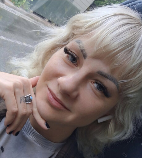 Maddy Jadis アダルトモデル 写真