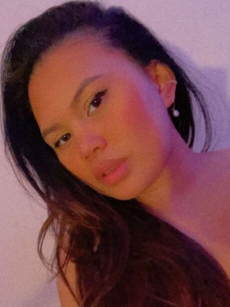 Wendy Who Free セクシーモデル 写真