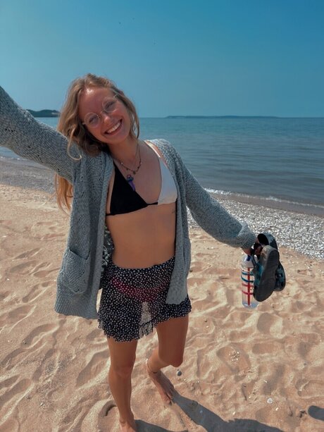 asmrベイビーonlyfans トップ 写真