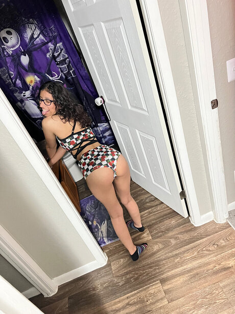 Mommy giggles ポルノスター セクシー 画像