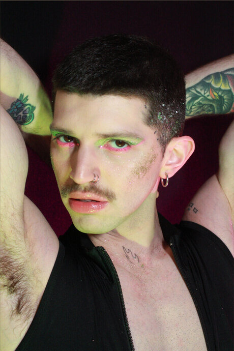 Dark Nic ポルノスター パーフェクト ギャラリー