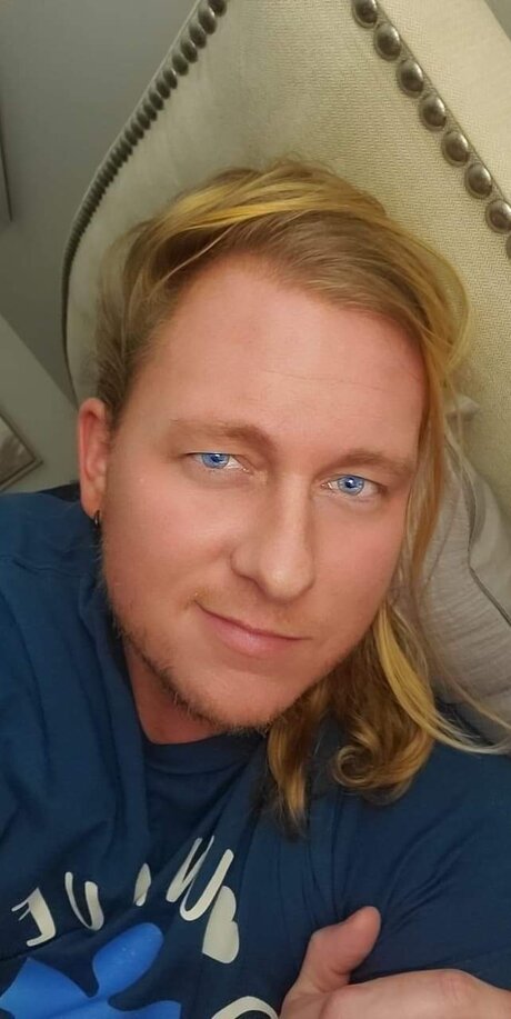 Lincoln Moseley HDポルノスター 画像