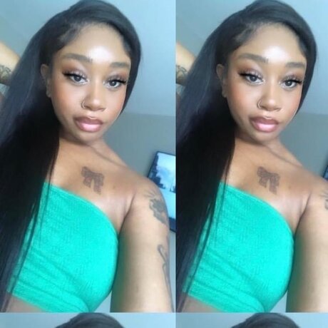 BIG Des_ 裸の女優 アーカイブ