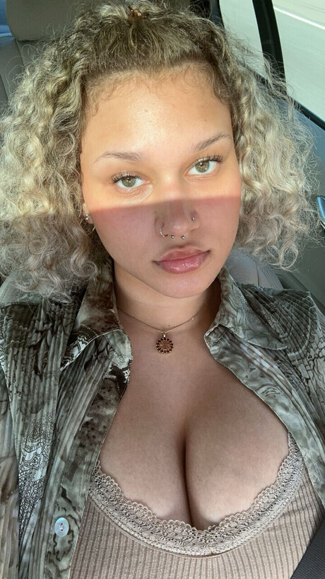 pusseeclitterqueen ホットなスター ギャラリー